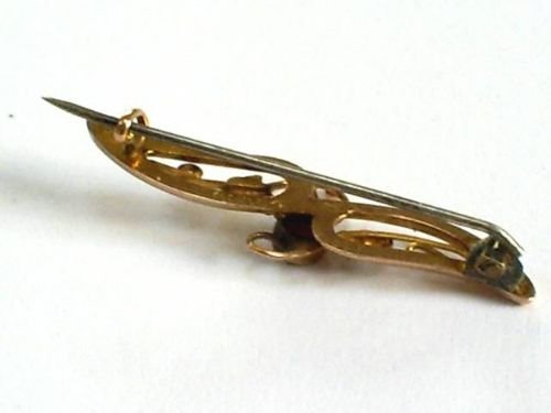 fig 3. FINE ANTIQUE VICTORIAN 9CT GOLD GARNET (0.25CT) & SEED PEARL BROOCH