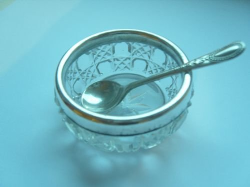 fig 1. Superb Edwardian Boxed Set of Four Cut Glass & Silver araimmed Salts & Silver Spoons