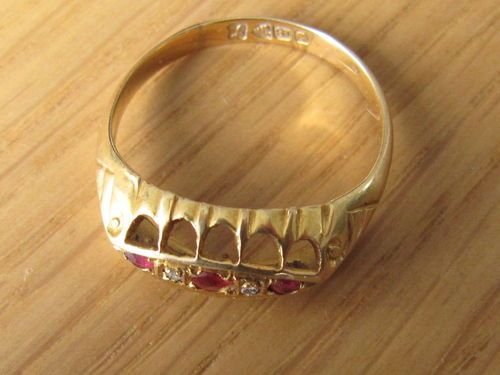 fig 2. Lovely Ruby & Diamond 18ct gold ring, Chester hallmark 1918.