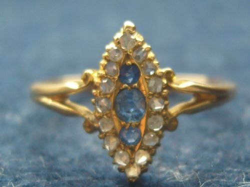 fig 2. Stunning
Victorian 18ct gold Sapphire/Diamond Marquise Ring dated 1894