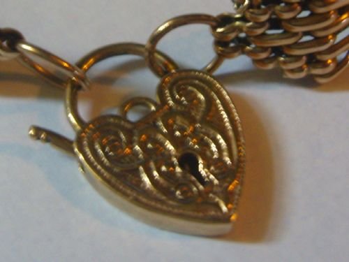 fig 1. Stunning Art Deco 9ct Gold Five Bar Gate Bracelet