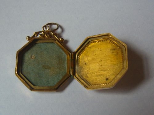 fig 2. Lovely 9ct Gold And Seed Pearl Pendant With Double Picture locket.