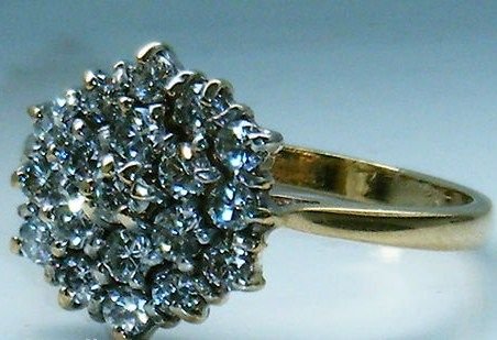 fig 1. Stunning Vintage 18ct Gold And 0.6ct Diamond Cluster Ring