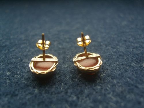 fig 1. Super Pair Art Deco 9ct Gold Cameo Earrings