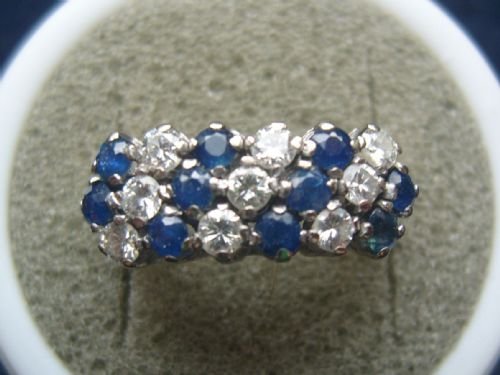 Stunning Ladies Art Deco 18ct White Gold Diamond & Sapphire Cluster Ring