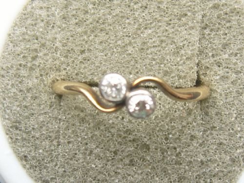 Stunning Edwardian 18ct Gold Diamond Twist Ring