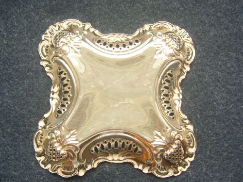 fig 1. Lovely Hallmarked Edwardian Silver Pin Dish