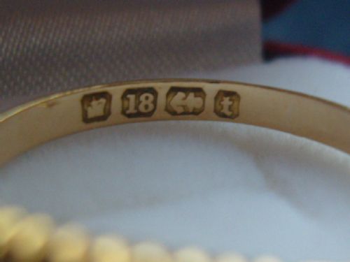 fig 3. Lovely Victorian 18ct Gold and Diamond & Sapphire Ring