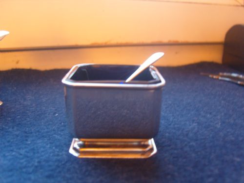 fig 2. Lovely Rare Art Deco Hallmarked Silver Cruet Set