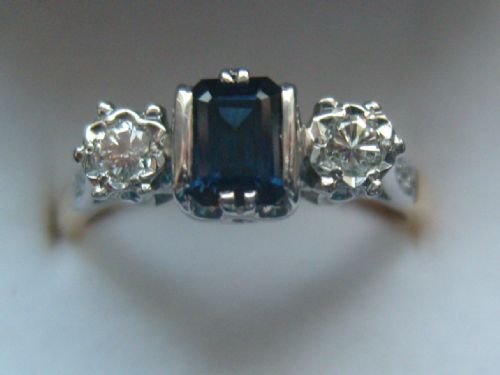 Superb Edwardian 18ct Yellow Gold Sapphire and Diamong Ring