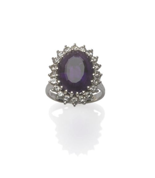 Beautiful Amethyst & Diamond 18ct White Gold Ring 1940s  6ct Amethyst 0.8ct Diamonds.