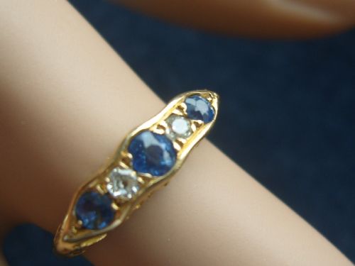 fig 1. Victorian Ceylon Sapphire and Diamond 18ct gold Victorian Ring Hallmarked in 1864
