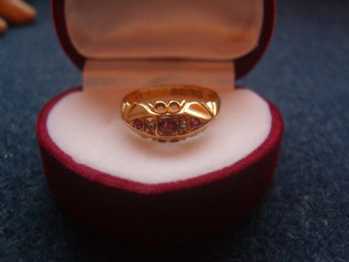 fig 1. Lovely Victorian 18ct Gold Hallmarked Ruby and Diamond Ring