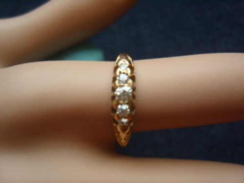 fig 2. Stunning Art Deco 18ct Gold 5 Stone Diamond Ring