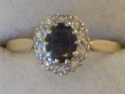 Stunning Art Deco 18ct Gold Ladies Sapphire Diamond Cluster Ring
