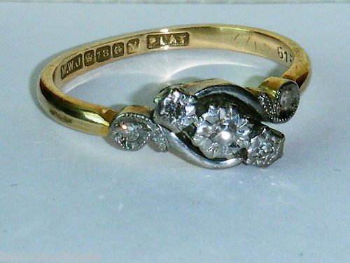 Superb 18ct Yellow Gold & Platinum Diamond Ladies Ring Size L
