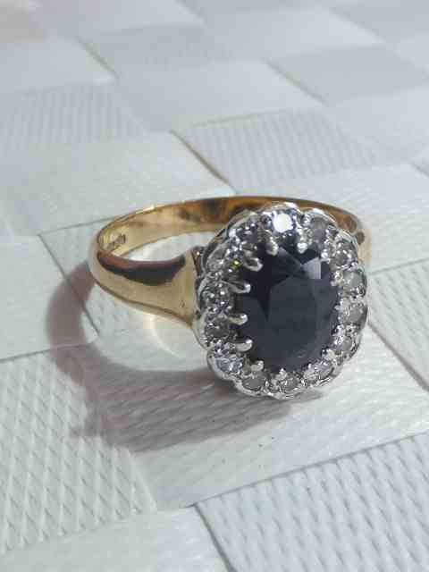 Fine Art Deco 18ct Gold Sapphire & Diamond Cluster Ring
