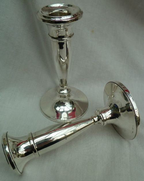 fig 1. LOVELY PAIR OF SOLID STERLING SILVER CANDLESTICKS BIRMINGHAM 1919 194 grams