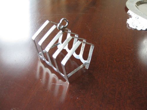 fig 2. Lovely Art Deco Hallmarked Silver Toast Rack