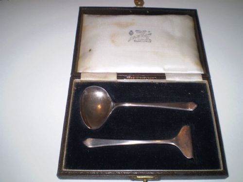 Boxed Hallmarked Silver Spoon and Pusher Birmingham 1924