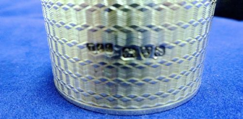fig 2. Stunning Boxed Pair Of Hallmarked Silver Napkin Rings Chester C1912