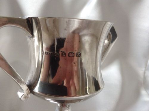 fig 2. SOLID SILVER TROPHY CUP BY BLACKENSEE & SON BIRMINGHAM 1929, Not Engraved
