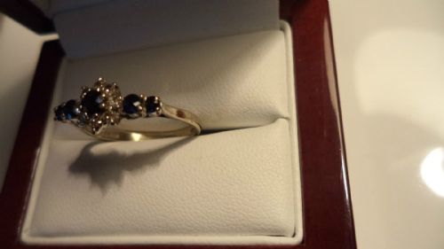 fig 1. 18ct Yellow Gold Diamond and Dark Sapphire Ring 2.6grams