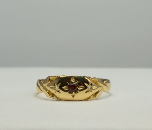 fig 1. Super Edwardian 18ct Gold Garnet & Diamond Ring