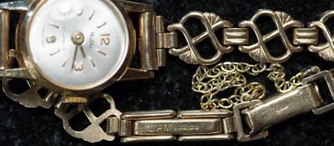 fig 1. Lovely Art Deco Ladies 18ct Gold cased Watch on 9ct Gold Strap