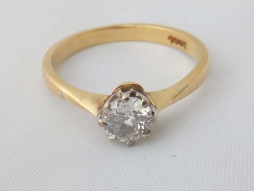 Stunning Art Deco 0.6ct Diamond 18ct Gold Solitaire Ring