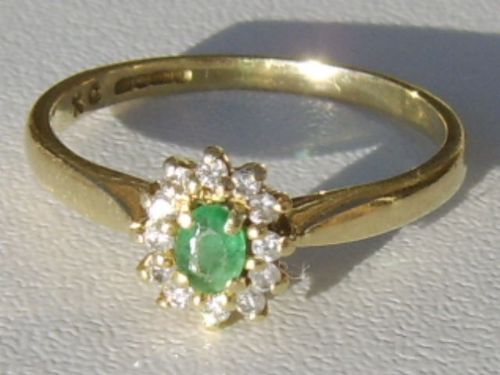 Super Art Deco 18ct Gold Emerald and Diamond Ring.