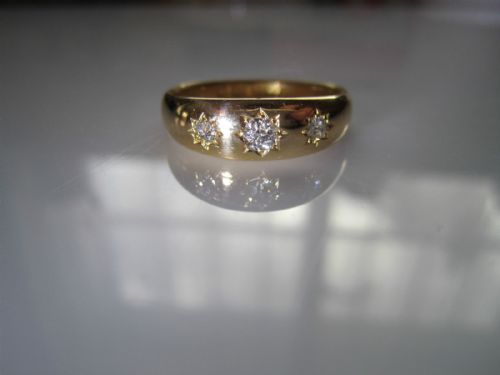 Fine Victorian Three Stone Diamond 18 Ct Gold Gypsy Ring Hallmarked 1897