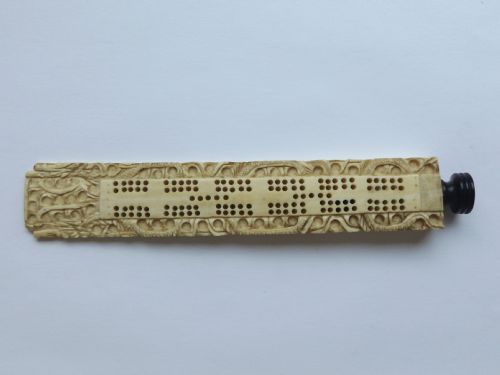 Lovely 19th Century Chinese Ivory Cribbage Board