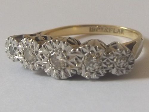 Lovely Edwardian 18ct Gold and Platinum 5 Stone Diamond Ring
