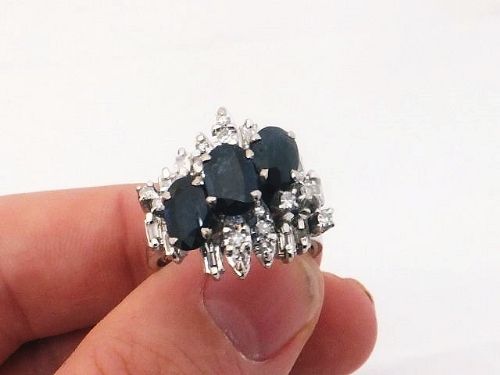 Superb 18ct White Gold 0.64ct Diamond & 1.5ct Sapphire Ring