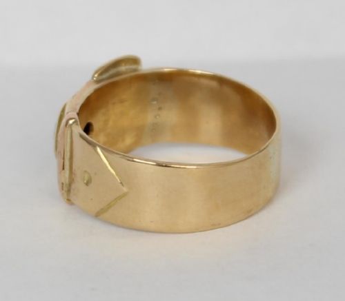 fig 1. Large 18ct Gold & Old Cut Diamond Mens or Ladies Buckle Ring