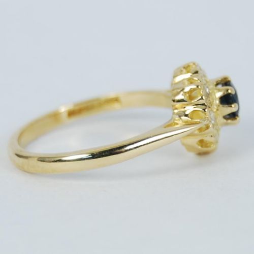 fig 1. Art Deco 18ct Gold Sapphire & Diamond Ladies Cluster Ring