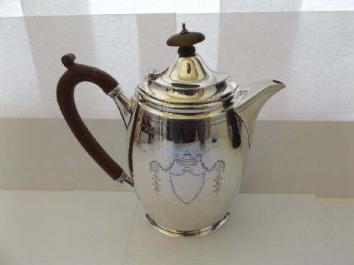 Lovely Edwardian Hallmarked Silver Water Pot Barnard