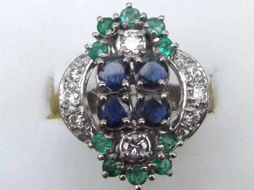 Beautiful Deco Period 18ct White Gold Diamond Sapphire & Emerald Ring