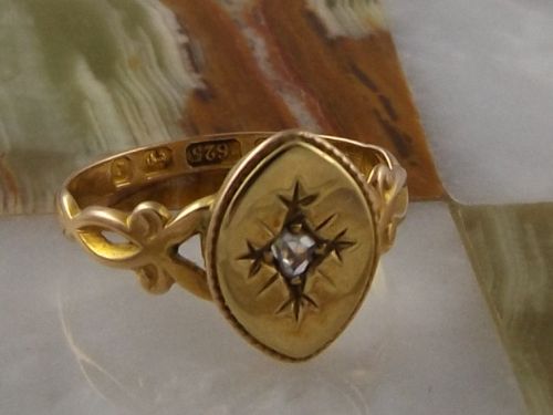 Victorian 15ct Yellow Gold Antique Diamond Ring