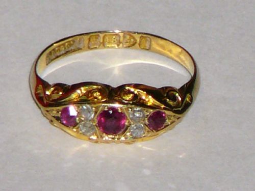 Quality Edwardian 18ct Chester Ruby & Diamond Ring