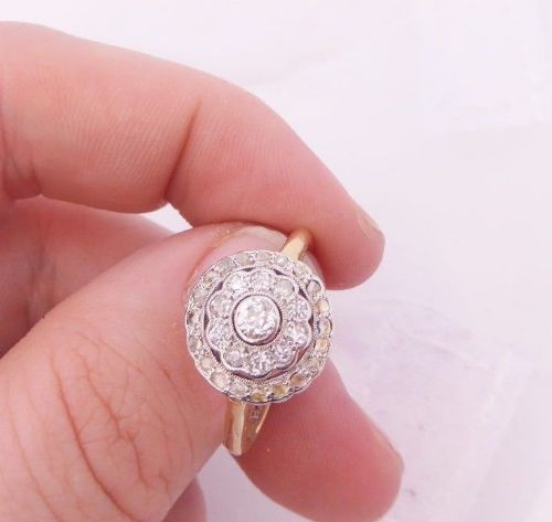 Stunning 18ct Gold & Plat Art Deco 0.7ct Diamond Ring