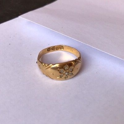 Antique 18 Ct Gold & Diamond Gypsy Ring