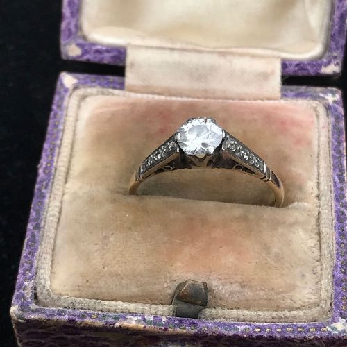 Beautiful 18ct Gold Art Deco 0.5ct Diamond Solitaire Ring