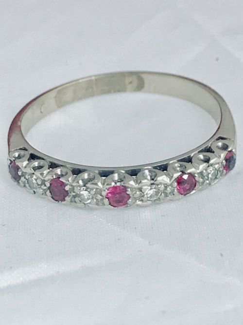 Lovely 18ct White Gold Ruby & Diamond 1/2 Eternity Ring