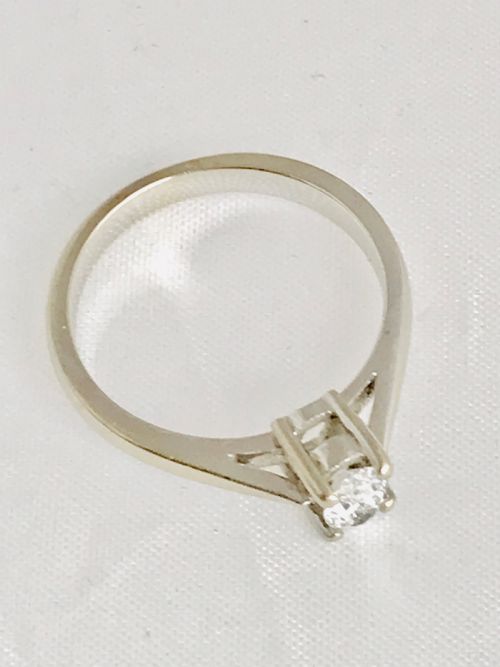 Lovely 33 Point Old Cut Diamond Solitaire in 18ct Gold Ring