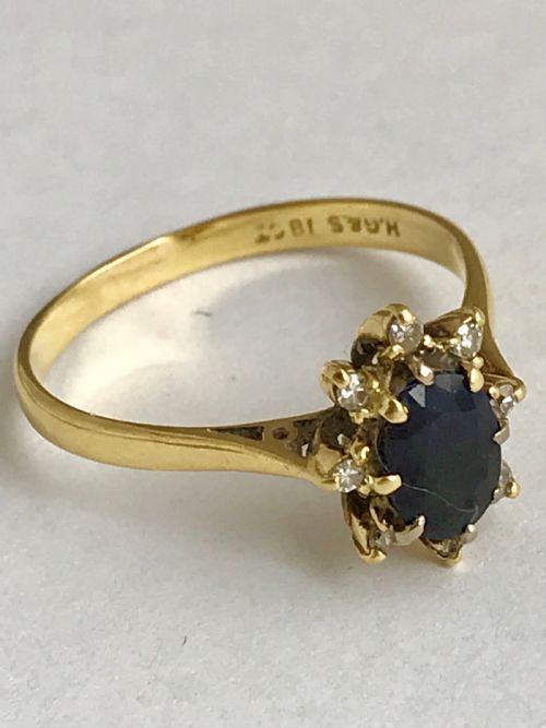 Lovely C1940s 1ct Sapphire & Diamond Ring