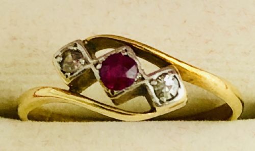 Edwardian 18ct Gold and Platinum Diamond and Ruby Crossover Ring