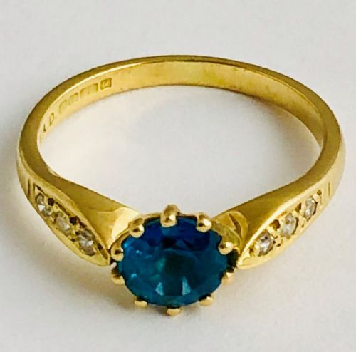 Lovely Dark Blue Zircon & Diamond Ring