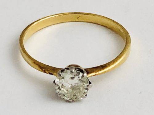 Stunning 3/4ct Diamond Solitaire 18ct Gold Ring